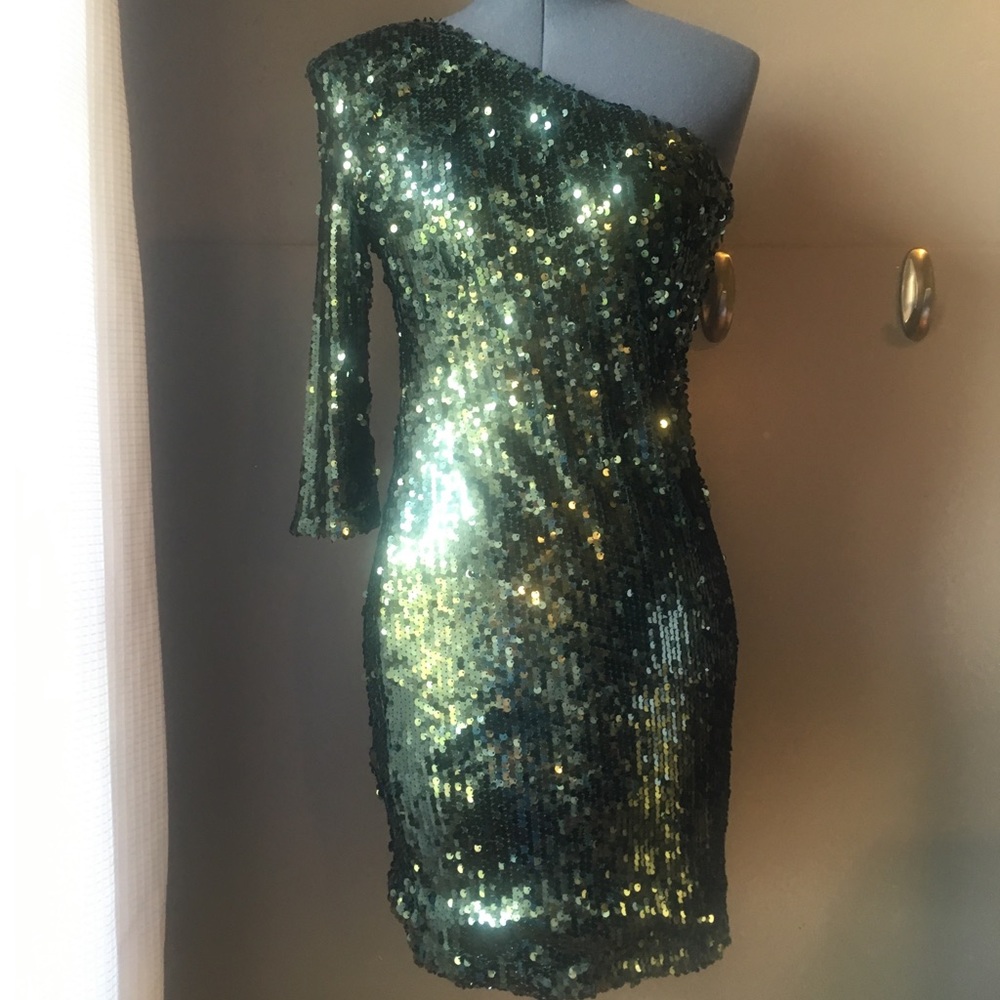 NWT Blaque Label one shoulder sequin dress
